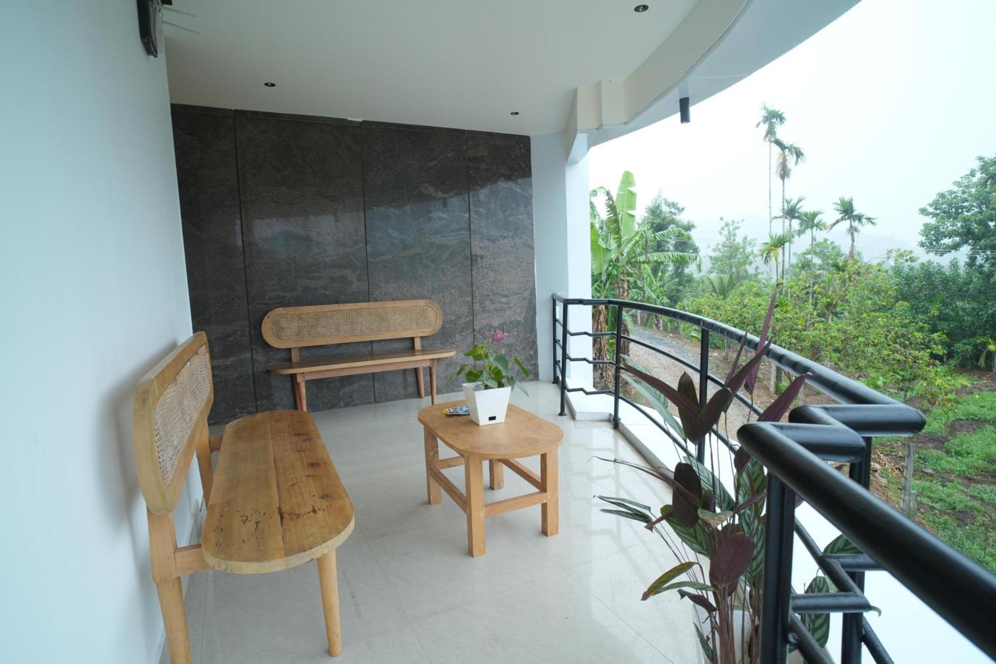 Ostello Rasha Residency Kalpetta Esterno foto